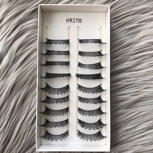 Pair of 9 falsies